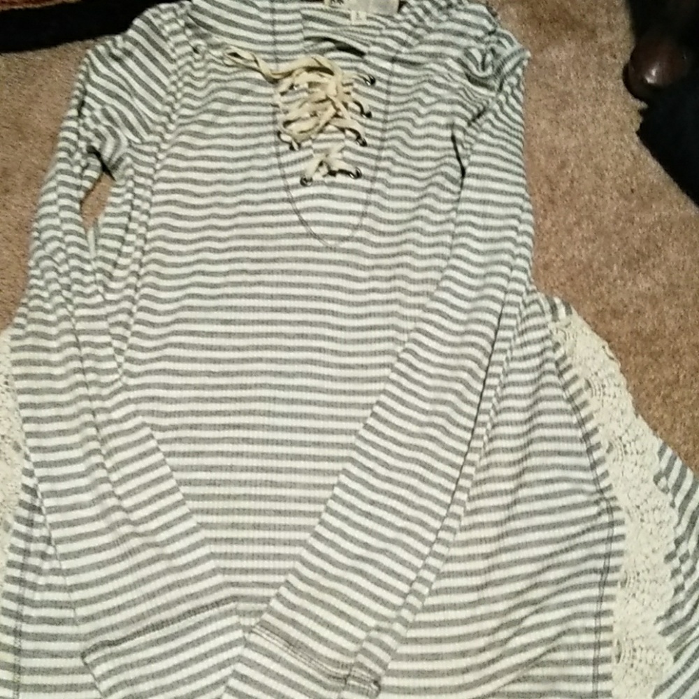 Long sleeve shirt